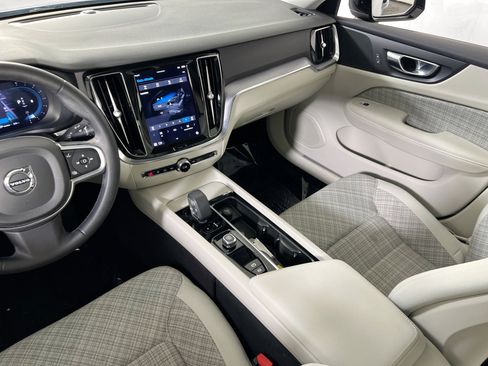 Used 2023 Volvo S60 B5 Core w/ Protection Package Premier image 23