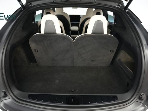Used 2023 Tesla Model X AWD/4WD image 8