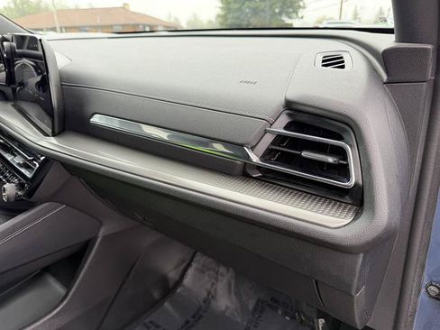 Used 2026 Chevrolet Traverse LT AWD/4WD image 15