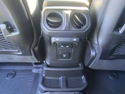 New 2026 Jeep Wrangler Unlimited Sahara AWD/4WD image 12