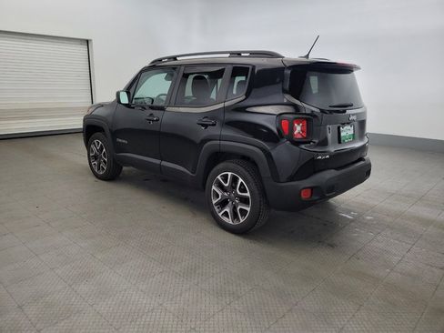 Used 2016 Jeep Renegade Latitude AWD/4WD image 3