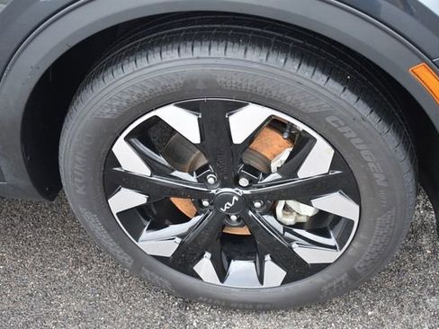 Used 2023 Kia Sportage X-Line w/ X-Line Premium Package AWD/4WD image 12