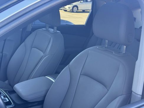 Used 2024 Audi Q7 3.0T Premium Plus image 19