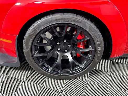 Used 2023 Dodge Challenger SRT Hellcat RWD image 32