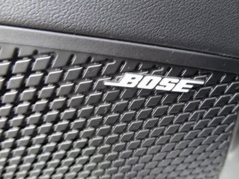 Used 2023 Hyundai Elantra Limited image 16