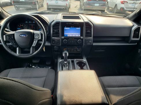 Used 2019 Ford F150 XLT w/ Equipment Group 302A Luxury AWD/4WD image 27