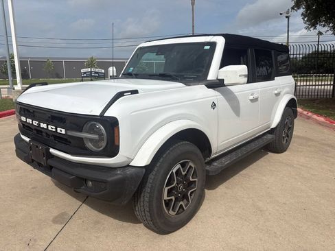 Used 2023 Ford Bronco Outer Banks AWD/4WD image 7