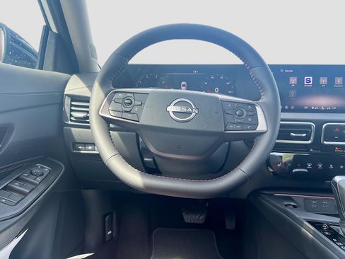 New 2026 Nissan Sentra SR FWD image 23