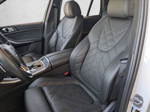 Used 2025 BMW X5 sDrive40i w/ Parking Assistance Package RWD image 17