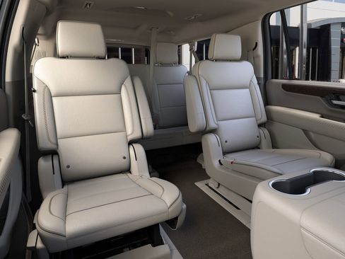 New 2026 GMC Yukon XL Denali w/ Sun & Power Step Package AWD/4WD image 53