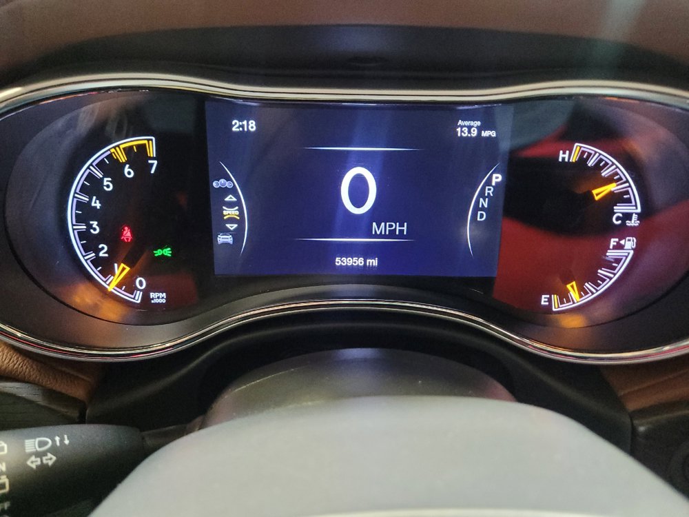 Used 2020 Jeep Grand Cherokee Summit AWD/4WD image 23