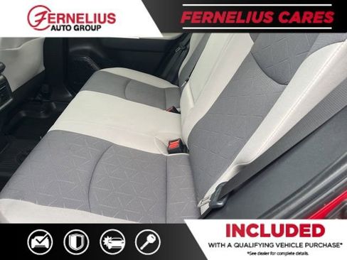 Used 2023 Toyota RAV4 XLE w/ Convenience Package image 8