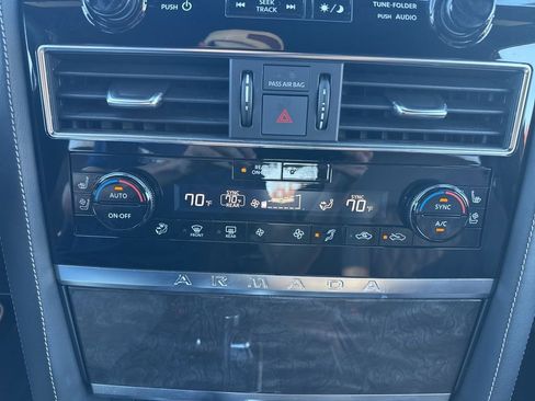 Used 2024 Nissan Armada Platinum w/ Captain's Chairs Package image 23