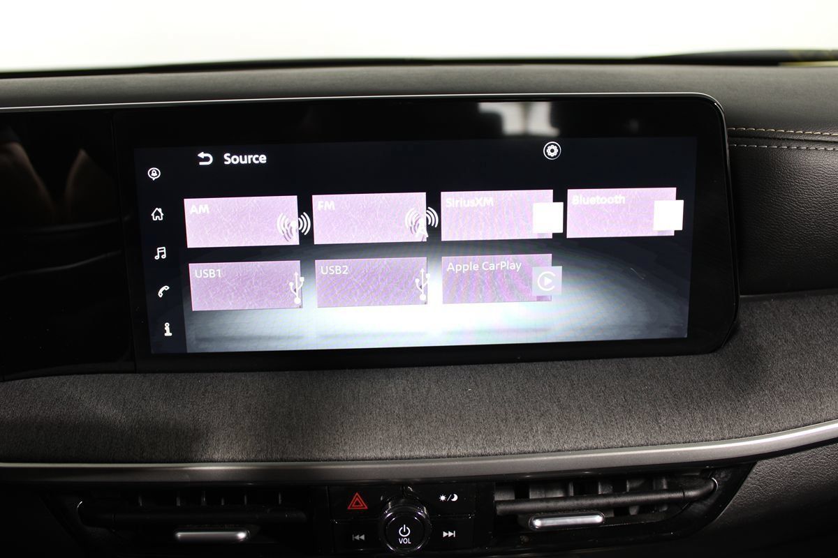 Used 2025 Nissan Kicks SV FWD image 16