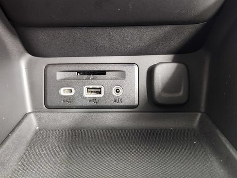 Used 2024 GMC Terrain AT4 w/ LPO, Floor Liner Package AWD/4WD image 29