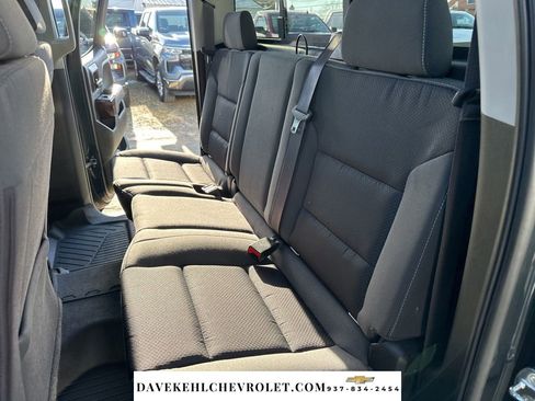 Used 2017 GMC Sierra 1500 SLE w/ SLE Value Package image 19
