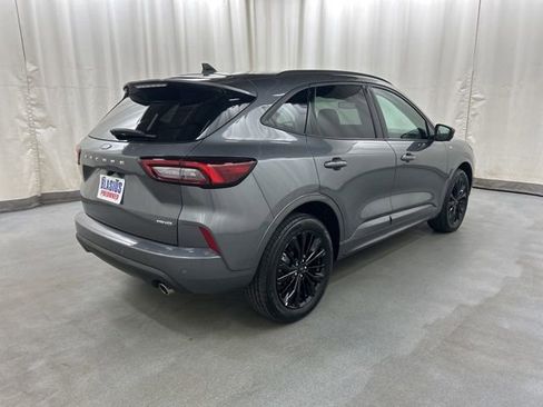 Used 2023 Ford Escape ST-Line Elite AWD/4WD image 6