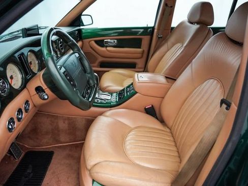 Used 2002 Bentley Arnage R RWD image 18