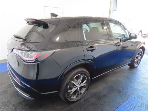 Used 2024 Honda HR-V EX-L image 14