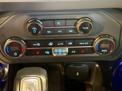 Used 2025 Ford Bronco Big Bend AWD/4WD image 24