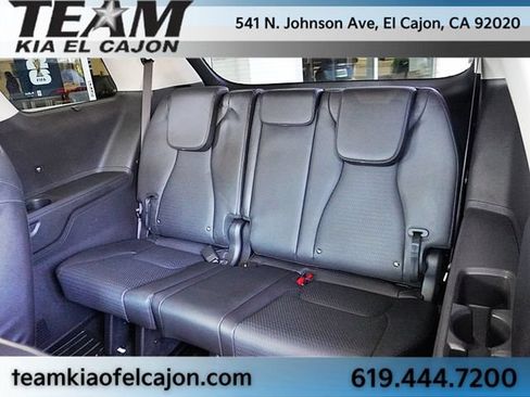 Certified 2025 Kia Carnival SX Prestige FWD image 20