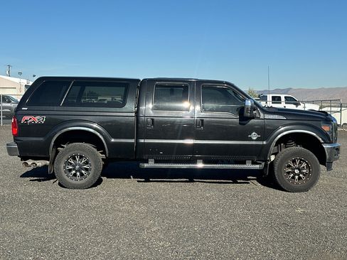 Used 2013 Ford F350 Lariat w/ Lariat Ultimate Pkg AWD/4WD image 6