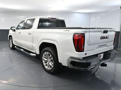 Used 2019 GMC Sierra 1500 SLT w/ SLT Premium Package image 9