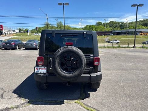 Used 2011 Jeep Wrangler Unlimited Sport AWD/4WD image 7