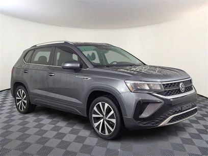 Used 2022 Volkswagen Taos SE w/ IQ.Drive SE Package