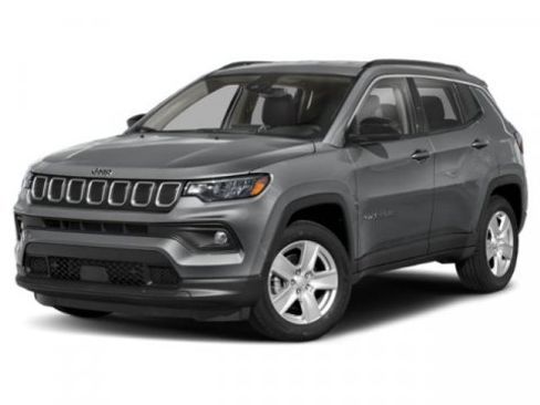 Used 2022 Jeep Compass Latitude w/ Sun and Sound Group AWD/4WD image 4