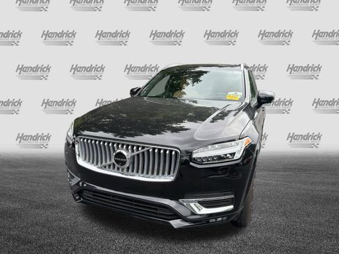Used 2025 Volvo XC90 B5 Ultra AWD/4WD image 7