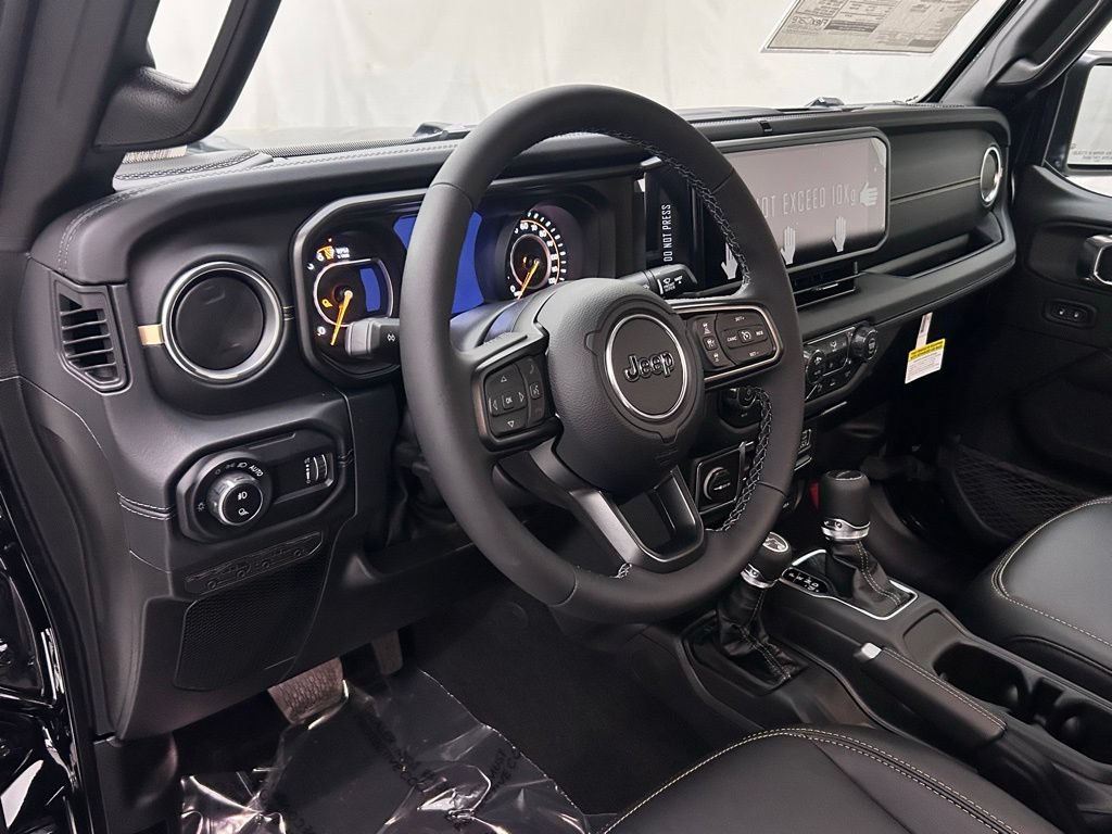 New 2026 Jeep Gladiator Mojave AWD/4WD image 11