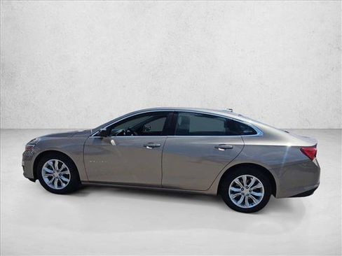 Used 2023 Chevrolet Malibu LT w/ Driver Confidence Package FWD image 4