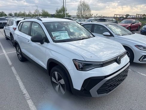 New 2026 Volkswagen Taos S AWD/4WD image 2