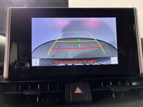 Certified 2023 Toyota RAV4 LE image 21