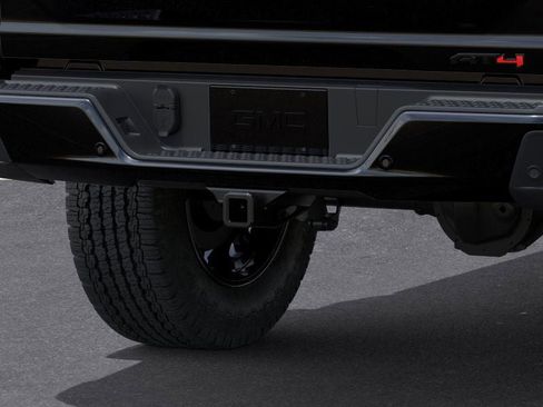 New 2025 GMC Canyon AT4 w/ Nightfall Edition image 14