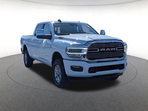 Used 2024 RAM 2500 Laramie w/ Safety Group AWD/4WD image 3