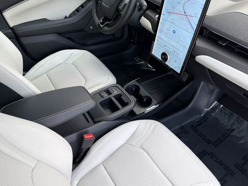 New 2026 Ford Mustang Mach-E Premium image 16