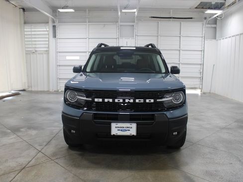 New 2025 Ford Bronco Sport Outer Banks image 2