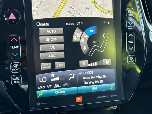 Certified 2021 Toyota Prius Prime Limited FWD image 20