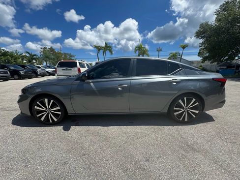 Used 2019 Nissan Altima 2.5 SR image 4
