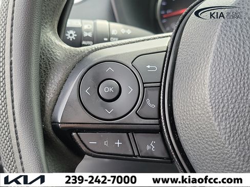 Used 2021 Toyota RAV4 XLE FWD image 23