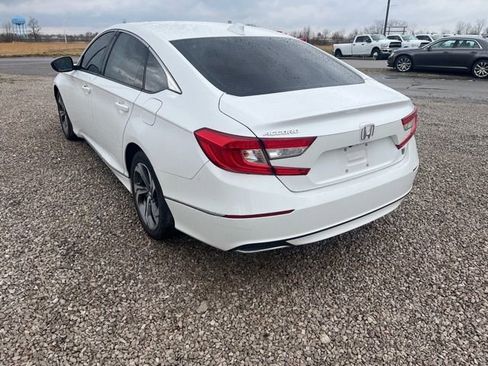 Used 2018 Honda Accord EX image 5
