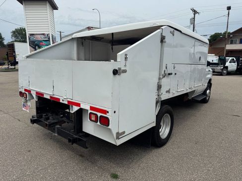 Used 2012 Ford E-450 and Econoline 450 Super Duty image 6