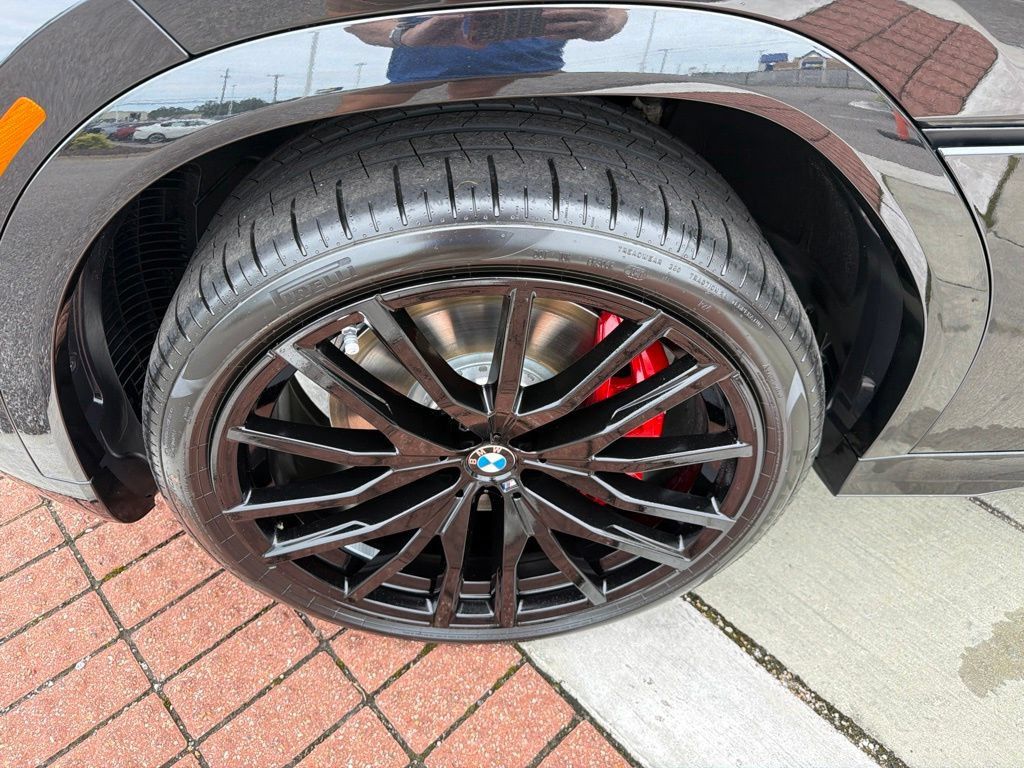 New 2027 BMW X6 M60i AWD/4WD image 9