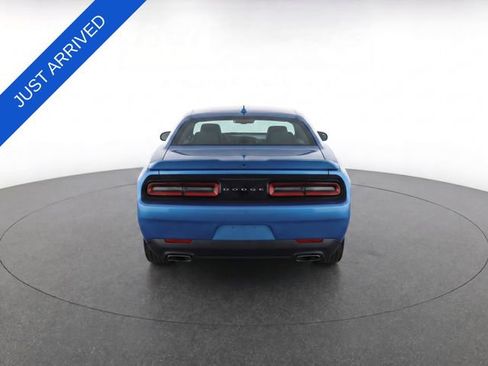 Used 2015 Dodge Challenger SXT Plus w/ Driver Convenience Group RWD image 12