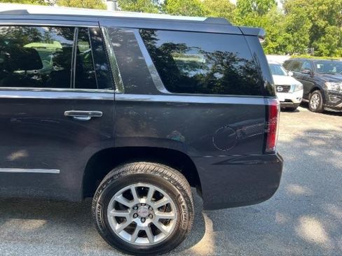 Used 2015 GMC Yukon Denali w/ Premium Package AWD/4WD image 10