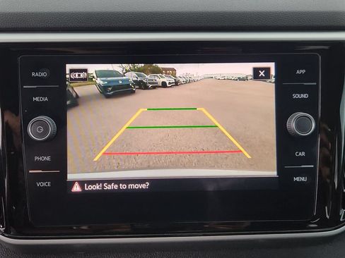 Used 2022 Volkswagen Atlas SE w/ Black Wheel Package FWD image 12
