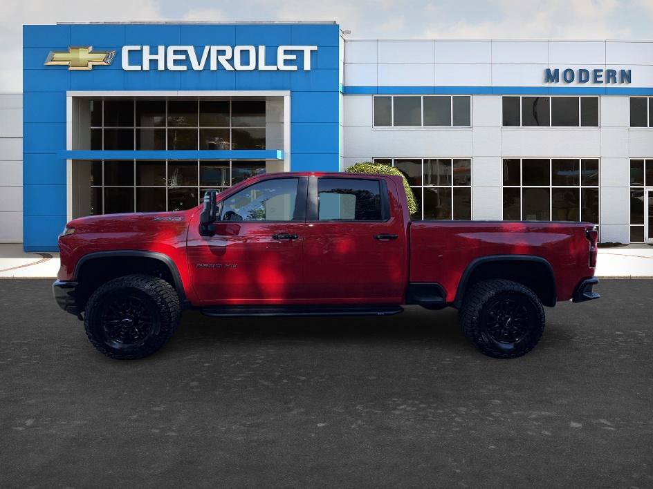 Used 2026 Chevrolet Silverado 2500 ZR2 AWD/4WD image 2