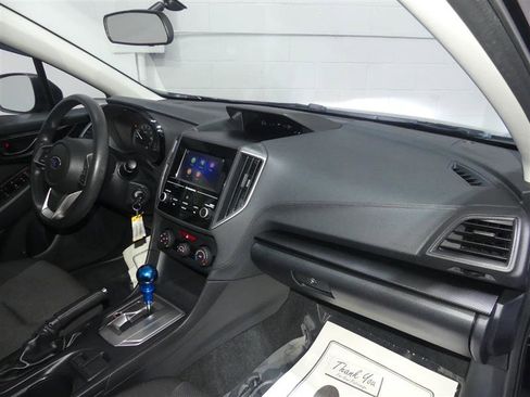 Used 2020 Subaru Impreza 2.0i image 23